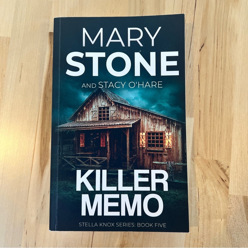 📚BUY 2 GET 1 FREE Killer Memo by Mary‎ Stone and Stacy O'Hare
